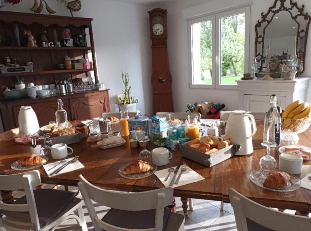 Bed and Breakfast Domaine La Garence Villers-sous-Chatillon Экстерьер фото